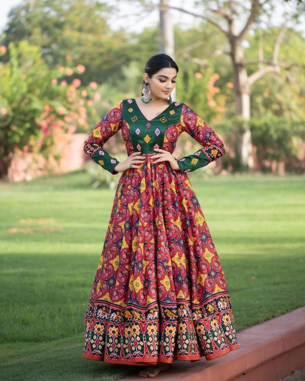 Yellow with Rani Pink Sequins and Zari Thread work Overcoat Styled Lon –  Seasons Chennai
